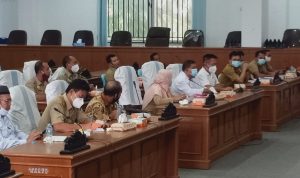 Juru Bicara 8 Desa Terkait Kontribusi PT. GML Terhadap Masyarakat