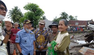 Pastikan Kondisi di Lapangan, Bupati Jeneponto Langsung Meninjau Banjir di Kecamatan Tarowang