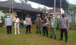 Pastikan berjalan Kondusif, Babinsa dan Bhabinkamtibmas Monitoring Pelaksanaan Pilkadus