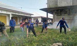 Satpol PP dan Damkar Takalar Gelar Kerja Bakti di Pasar