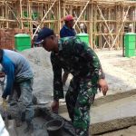 Babinsa Koramil 2304/Anyar Giat Karbak Pembangunan Masjid