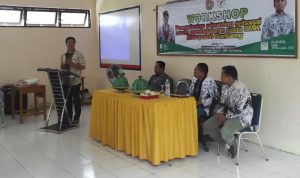 Peringati Hari Guru Nasional, PGRI Bersama Universitas Dipa Makassar Adakan Workshop Pemanfaatan e-learning di Bantaeng