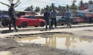 Anggota DPRD Bersama FPAK Tinjau Jalan Alternatif Kota Pasangkayu