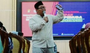 Presidium BEM Serang Juluki Gubernur WH Single Fighter, Keberadaan Wagub Dipertanyakan