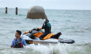 Tebar Pesona Belitung Lewat Jetski