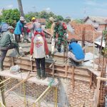 Anggota Koramil 2301/Cilegon Giat Karbak Kebersihan Lingkungan