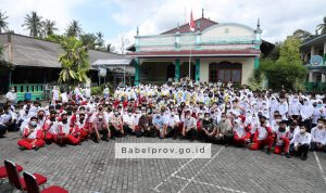 Pem Prov Babel Inginkan SDM yang Unggul dan Berdaya Saing Global, Tegas Gub di Hadapan Siswa SMA Setia Budi Sungailiat