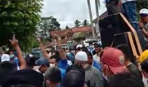 Ormas BBP Kembali Demo Kantor DPRD Lebak Terkait Tambak Udang di Baksel