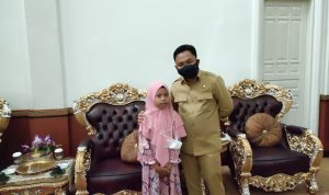 Ilham Azikin Lepas Ilmi Khalilah Berlomba di FASI XI Palembang