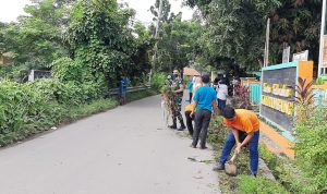 Anggota Koramil 2301/Cilegon Karbak Pembangunan Tempat Ibadah