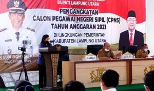 Bupati Lampung Utara di Wakili Sekda Serahkan SK 264 CPNS Formasi Tahun 2021