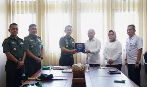 Wali Kota Molen Sambut Kunjungan Kerja Danrem 045/GAYA Diruang Kerjanya