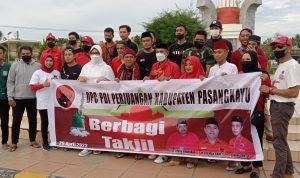 Program Rutinitas DPC PDI-P Pasangkayu Berbagi 1000 Takjil