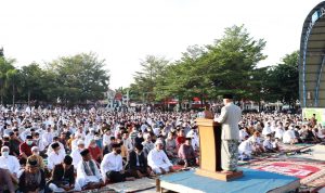 Walkot Pangkalpinang Molen Laksanakan Salat Ied di Alun-Alun Taman Merdeka