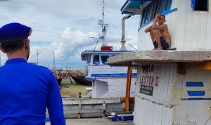 Sat Polair Polres Bangka Barat Tingkatkan Patroli dan Pengawasan di Pelabuhan Ikan Mentok