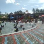 Unik dengan Kombinasi yang Melekat , Water Park Binuangeun Ramai Dikunjungi Wisatawan