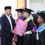 Wisuda Ratusan Santri, Bupati Ajak Orang Tua Ciptakan Generasi Qurani