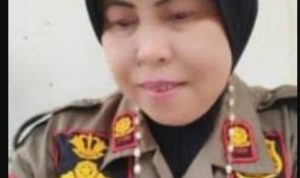 Istri Pimpred Media Online halilintarnews.id Tutup Usia, Anggota Satpol PP Gelar Upacara Pelepasan Jenazah