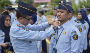 25 ASN Rutan Pinrang Terima SK Kenaikan Pangkat, Karutan Pinrang Himbau Jaga Integritas