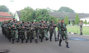 Kompak Penuh Semangat, Latihan Defile Prajurit Korem 064/MY