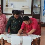 Bupati Bangka Selatan Menandatangani Naskah dan Serah Terima Hibah kepada Pengadilan Negeri