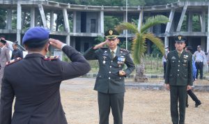 Dandim 0429/Lamtim Jadi Irup Penurunan Bendera HUT RI ke-77