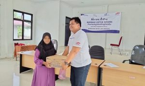 Bumdesma Mitra Lada Bersatu salurkan paket bantuan sembako PT Astra Internasional TBK