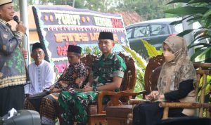 Wujud Peduli dan Bela Sungkawa, Dandim Bersama Ketua Persit Takjiyah di Rumah Duka