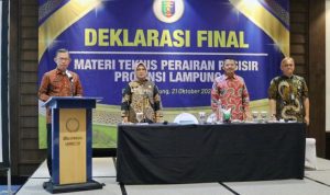 Fahrizal Darminto Sekda Prov Lampung Pimpin Deklarasi Final Materi Teknis Perairan Pesisir di Hotel Sheraton