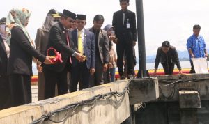 Pasca Upacara Hari Pahlawan, Bupati Pasangkayu dan Forkopimda Tabur Bunga di Laut