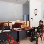 Babinsa Koramil 2305/Cinangka, Giat Komsos Dalam Rangka Kamtibmas