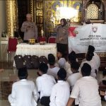 Kunjungi Sekolah Dan Pesantren,Sat Binmas Polres Maros Tanamkan Rasa Patriotisme Dan Cinta Tanah Air Ke Pelajar Dan Santri Di Maros