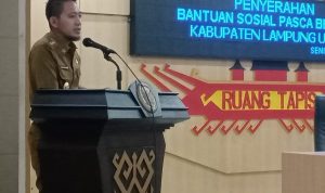 18 Kepala Keluarga 11 Kecamatan Kabupaten Lampura Terima Bantuan dari Pemda 