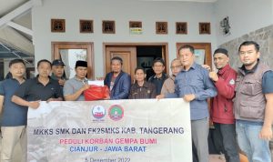 Kehadiran Dan Bantuan Donasi Dari MKKS dan FK2S SMKS Kabupaten Tangerang Sangat Membantu Warga Terkena Gempa Cianjur