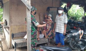 Babinsa Koramil 2304/Anyar, Giat Bintahwil Pembagian Masker