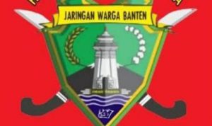 Peduli Sesama, Jawara Banten Bersatu (JBB) Bantu Korban Banjir di Patia