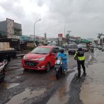 Jalan Utama Di Maros Banyak Yang Rusak,Polisi Himbau Pengendara Lebih Berhati Hati