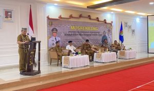 Mulyadi Irsan Kepala Bappeda Provinsi Lampung Buka Musrenbang RKPD Tahun 2024 di Pesawaran 