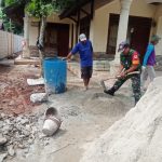 Babinsa Koramil 2304/Anyer, Giat Karbak Pembuatan rumah warga