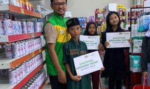 YAKESMA Basel Ajak 20 Anak Yatim Shopping