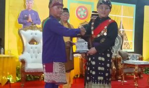 Bupati Bangka dapat Gelar Dato Paduka Haji Mulkan