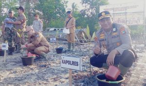 Kapolres Basel Hadiri Penanaman Mangrove Nasional di Desa Tukak, Toni : Ini Bentuk Sinergitas Kami Bersama TNI