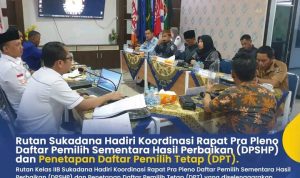 Romzi B Kasubsi Pelayanan Tahanan Rutan Kelas IIB Sukadana Hadiri Rapat Pleno DPSHP dan DPT yang Digelar KPU