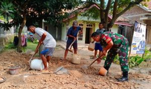 Babinsa Koramil 2302/Bojonegara, Karbak Pembangunan Perataan Jalan