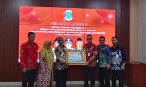 Pemkot Pangkalpinang Terima BKN Award 2023, Diserahkan Langsung Kepala Kantor Regional VII