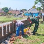 Babinsa Koramil 2307/Ciwandan, Karbak Pembangunan Pagar Makam