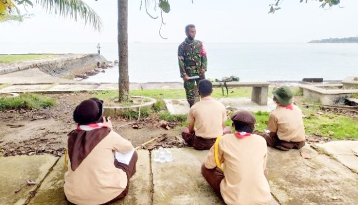 Babinsa Koramil 2304/Anyer, Bintahwil Pemberian Materi