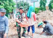 Babinsa Koramil 2303/Pulomerak, Karbak Pemasangan Paving Blok