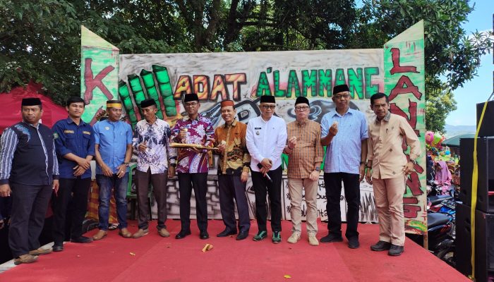 Hadiri Pesta Rakyat Adat A’Lammang Ri Butta Lantang, Pj. Bupati Takalar Berharap Budaya dan Adat Terus Dilestarikan