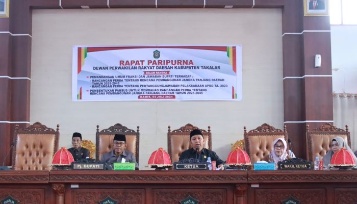 Pj. Bupati Takalar Menanggapi Pandangan Umum Fraksi Tentang RPJPD 2025-2045